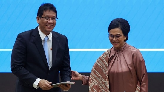 While new finance minister Purbaya Yudhi Sadewa said he will keep Indonesia fiscally healthy, Indrawati (R) enjoyed widespread respect among global investors.(Reuters)
