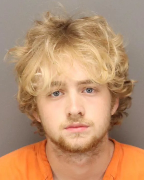 Myles Mitchell Dorris, 19 Credit: Pinellas County Sheriff’s Office