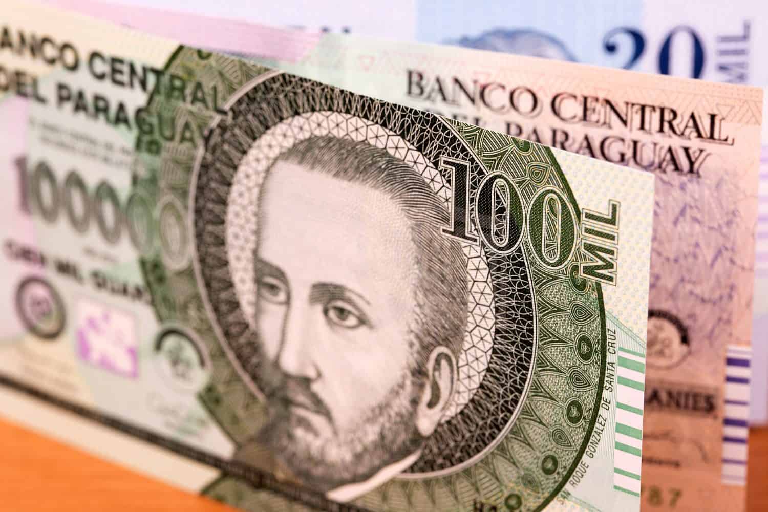 Paraguayan money - guarani a business background