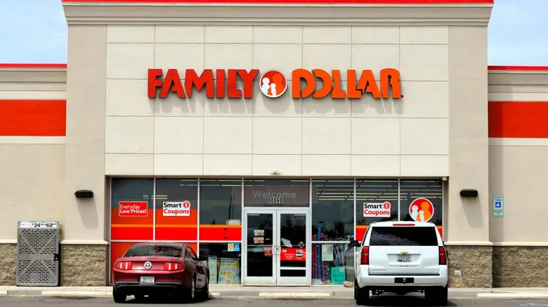 Family Dollar Exterior